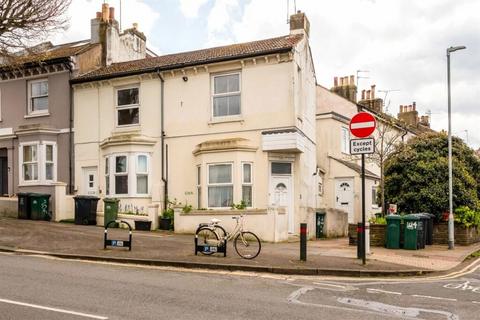 2 bedroom flat for sale, Elm Grove, Brighton, BN2 3DB