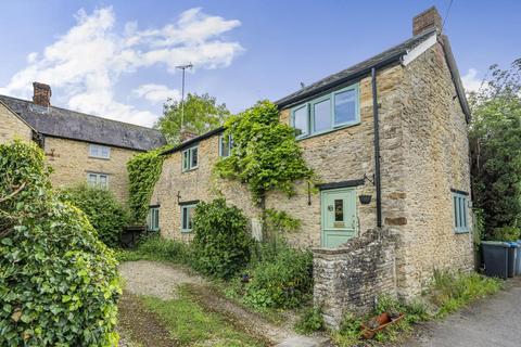 3 bedroom cottage for sale, Middle Barton,  Oxfordshire,  OX7