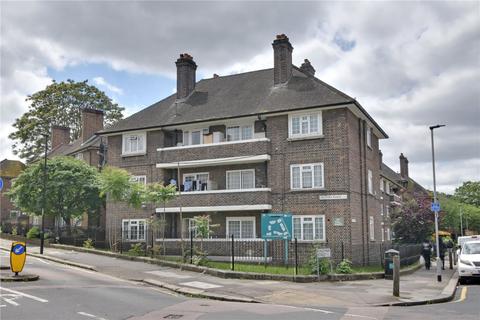 2 bedroom apartment for sale, Fraser House, Kingsman Street, Woolwich, London, SE18