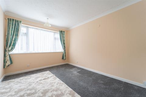 2 bedroom flat for sale, Marlborough Road, Bournemouth BH4