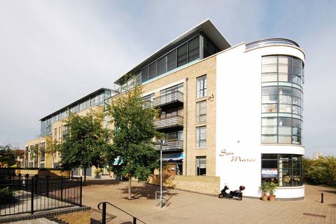 Ferry Quays, Brentford, TW8