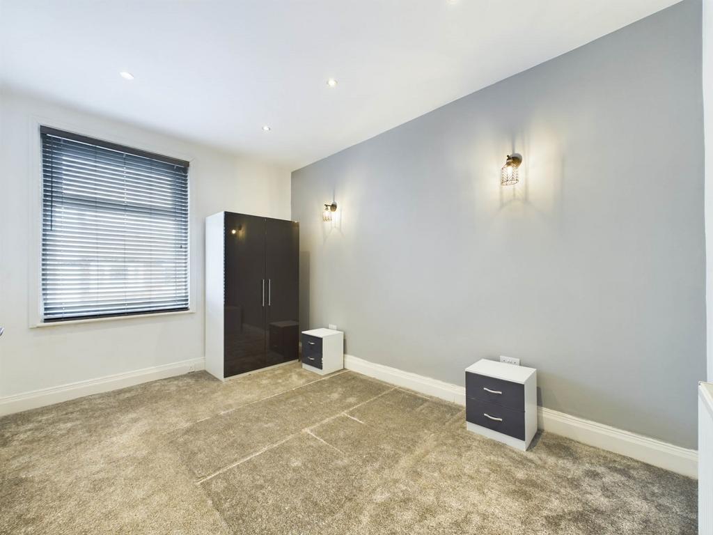 51 Holmfield Road (6)