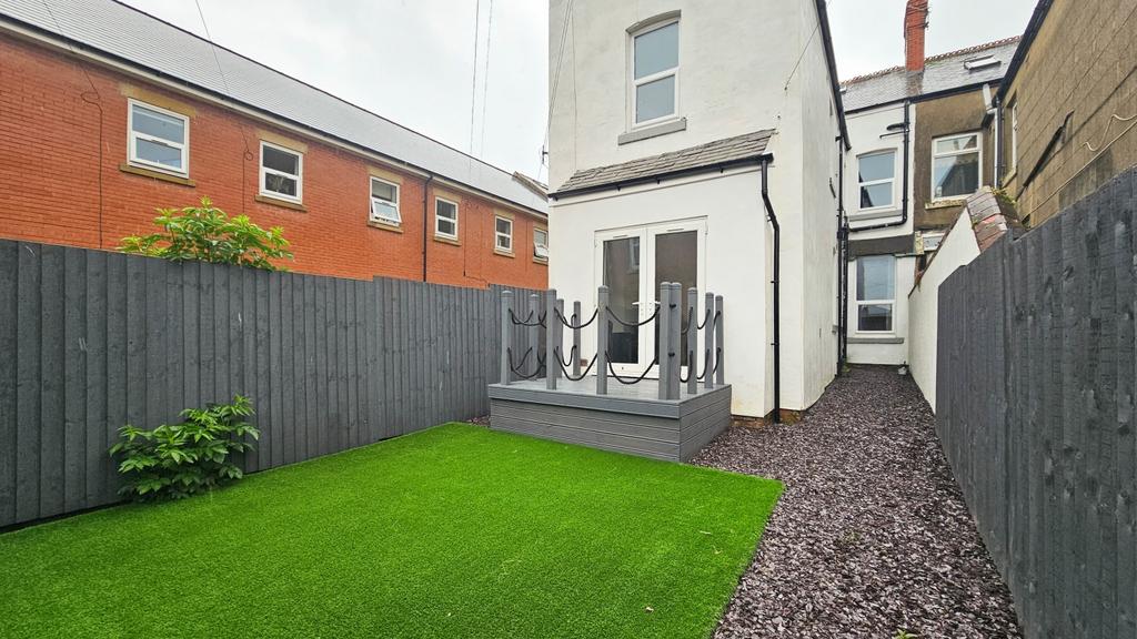 51 Holmfield Road (25)
