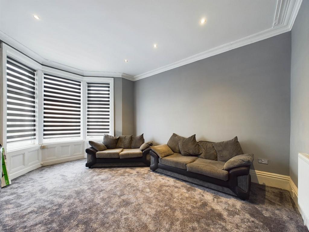 51 Holmfield Road (11)