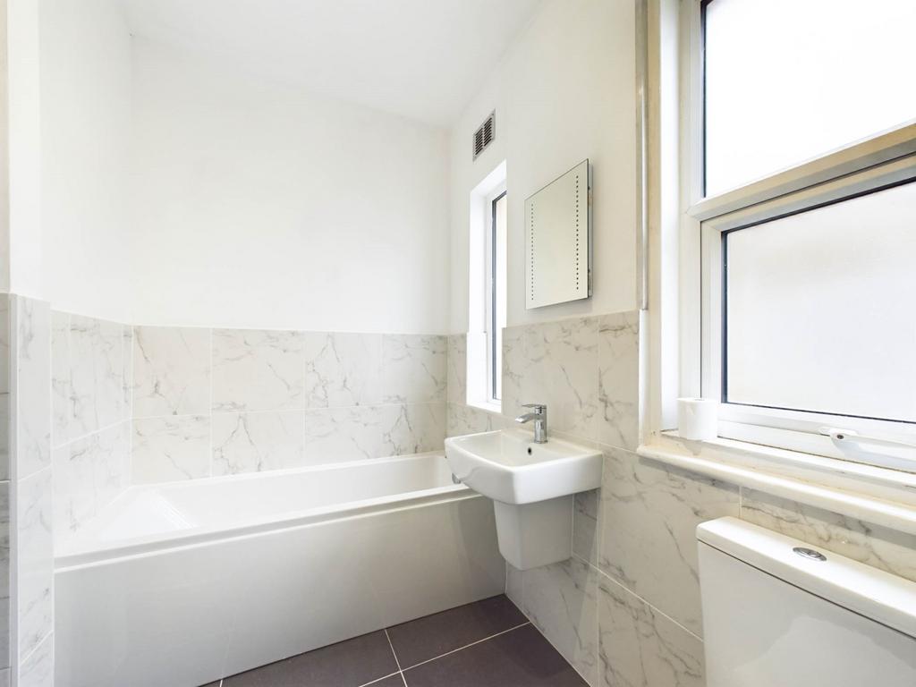 51 Holmfield Road (4)