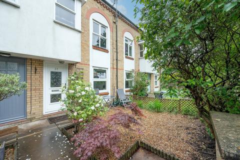 1 bedroom flat for sale, Keats Close, Bermondsey, London, SE1