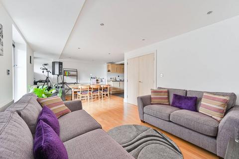2 bedroom flat for sale, Grosvenor Terrace, Camberwell, London, SE5