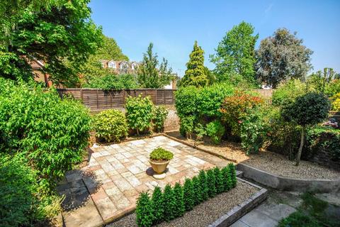 undefined, Park Road, East Twickenham, Twickenham, TW1