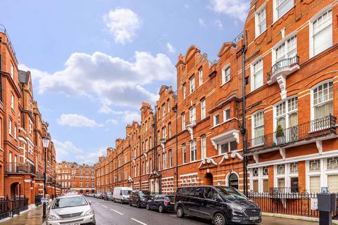 2 bedroom flat to rent, Egerton Gardens, Knightsbridge, London, SW3