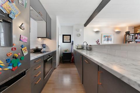 2 bedroom apartment for sale, The Port House, 5 Burrells Wharf Square, E14