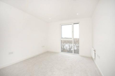 1 bedroom flat to rent, Moorhen Drive, Hendon, London, NW9