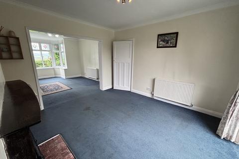 3 bedroom semi-detached house for sale, Sandcliffe Road, Midway, DE11