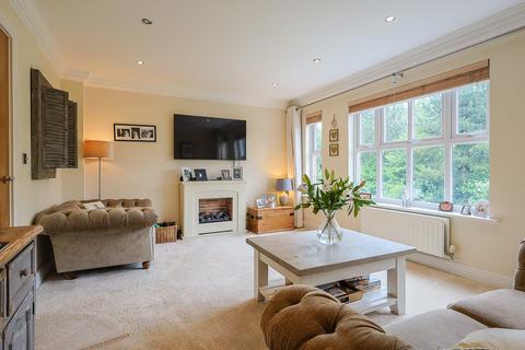 3 bedroom townhouse for sale, Russet Way, Alderley Edge SK9