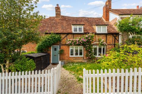 3 bedroom cottage for sale, The Green, Quainton, Aylesbury, Buckinghamshire, HP22