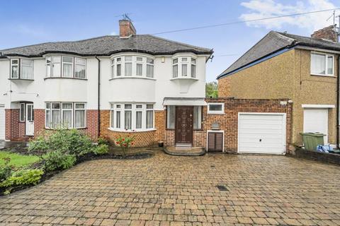 26 Ravenscroft Avenue, Wembley, HA9 9TL