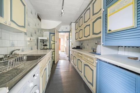 26 Ravenscroft Avenue, Wembley, HA9 9TL