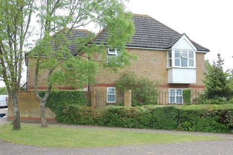 2 bedroom flat for sale, Mill View Court, Roxwell, Chelmsford