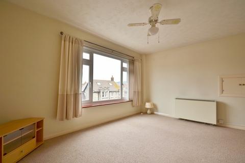 2 bedroom flat to rent, Swanage