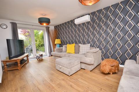 54 Coberley Drive, Salisbury, SP2 9FD