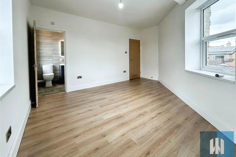 1 bedroom apartment to rent, Willow Lane, Birkby, Huddersfield, HD1