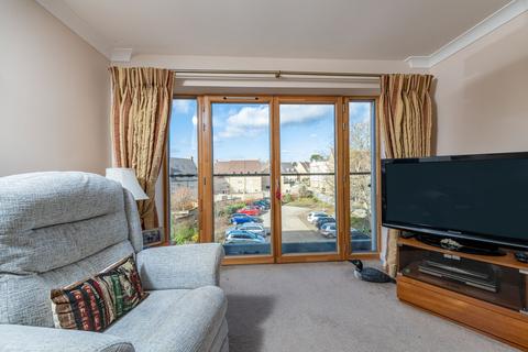 2 bedroom retirement property for sale, Buttercross Lane, Fernleigh Buttercross Lane, OX28