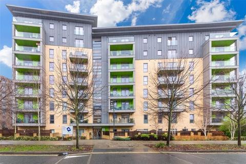 2 bedroom flat to rent, Park Royal, London NW10