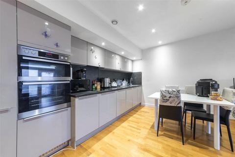 2 bedroom flat to rent, Park Royal, London NW10