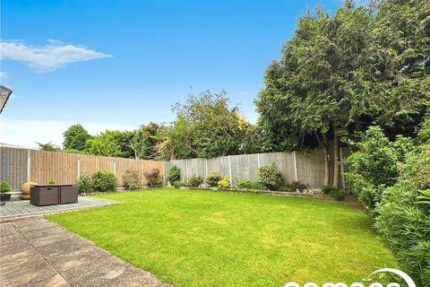 4 bedroom detached house for sale, The Fairway, Maidenhead, Berkshire