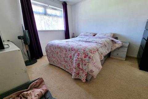 3 bedroom end of terrace house for sale, Winchester Close, Barry, The Vale Of Glamorgan. CF62 7JH