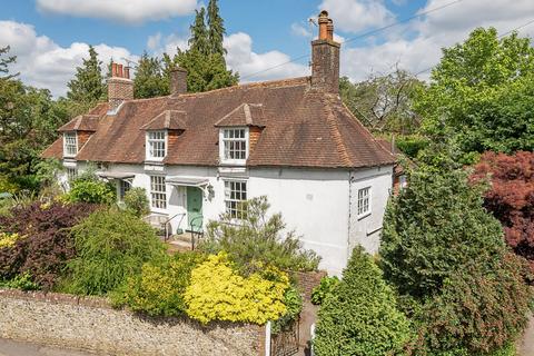 3 bedroom house for sale, Chapel Street, Petersfield, Hampshire, GU32