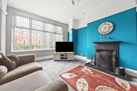 5 bedroom terraced house for sale, Leeds LS15