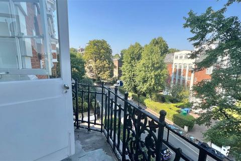 3 bedroom apartment for sale, London NW6