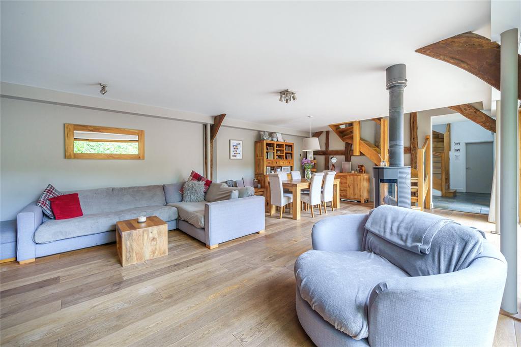 Sitting/Dining Room