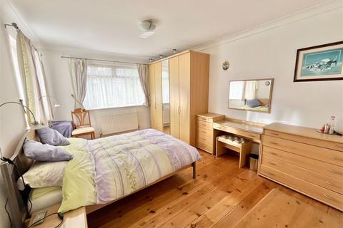 4 bedroom detached bungalow for sale, Goodrington Road, Paignton TQ4