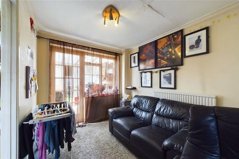 3 bedroom terraced house for sale, Lyndhurst Close, Southgate, Crawley, West Sussex, RH11