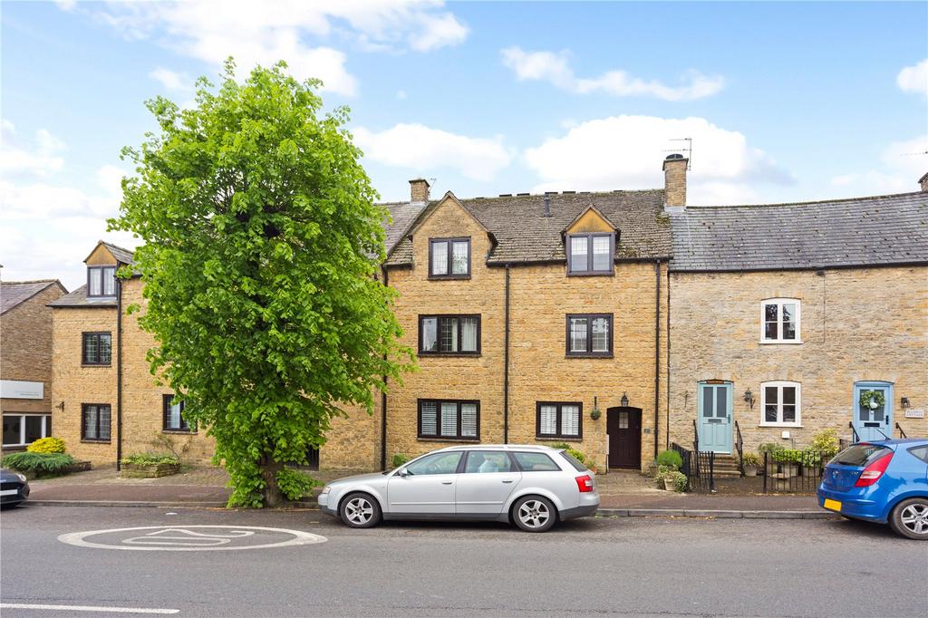 1 Parkland Mews