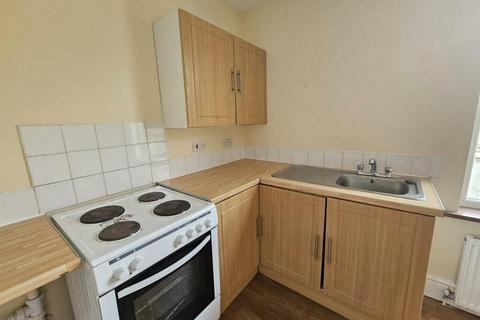 2 bedroom flat to rent, Wallis Street, Nottingham, Nottinghamshire, NG6