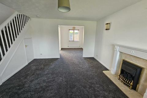 3 bedroom semi-detached house to rent, Hammersmith Close, Nuthall, Nottingham, Nottinghamshire, NG16