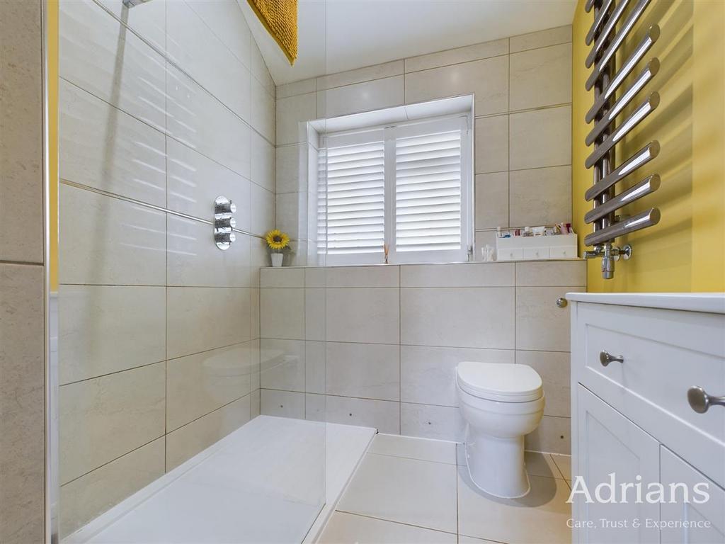 En suite shower room