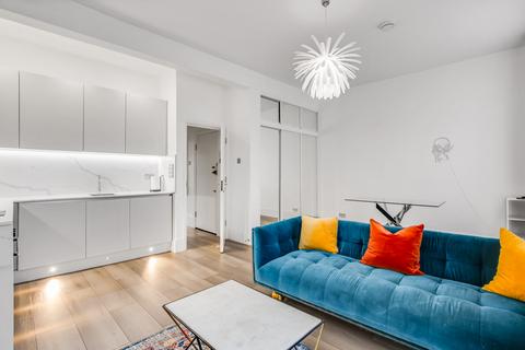 1 bedroom flat to rent, Inverness Terrace, London W2