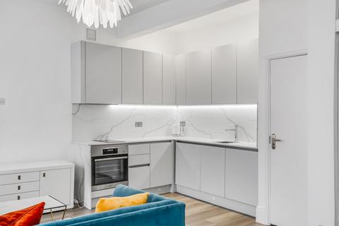 1 bedroom flat to rent, Inverness Terrace, London W2