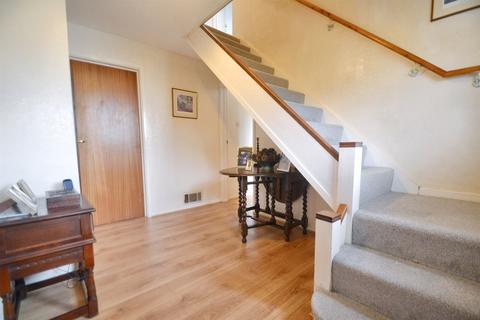 188 Christopher Crescent, Stanley Green, Poole, BH15 3HN