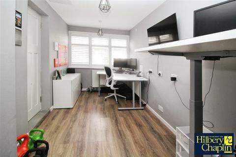 64 Albany Road, Hornchurch, RM12 4AF