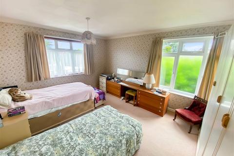 116 Bodmin Road, Truro, TR1 1BG