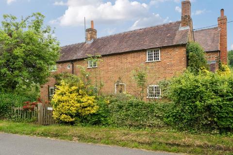 4 bedroom cottage for sale, Honeyburge,  Buckinghamshire / Oxfordshire Border,  HP18