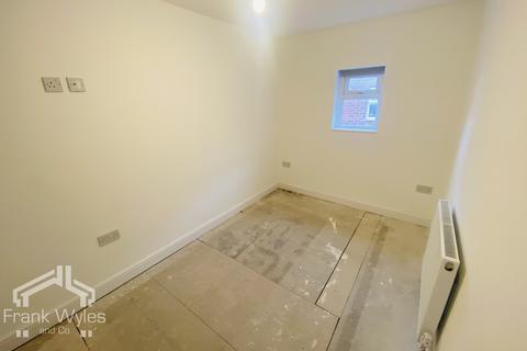 1 bedroom flat to rent, Woodlands Road, Lytham St Annes, Lancashire