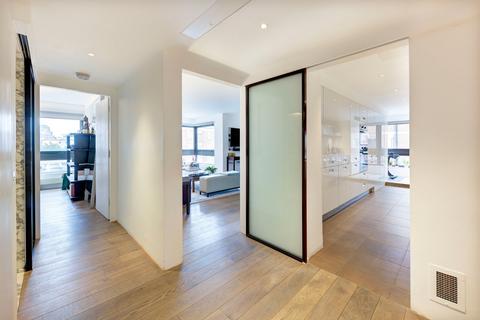 2 bedroom apartment for sale, William Cobbett House, 1 Scarsdale Place, London, W8