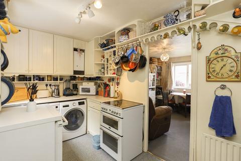 2 bedroom terraced house for sale, Farndale Avenue, Chesterfield S42