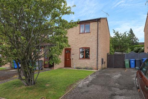 2 bedroom terraced house for sale, Farndale Avenue, Chesterfield S42