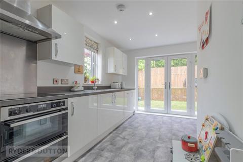 42 Bakestones Avenue, Delph, Oldham, OL3 5GE